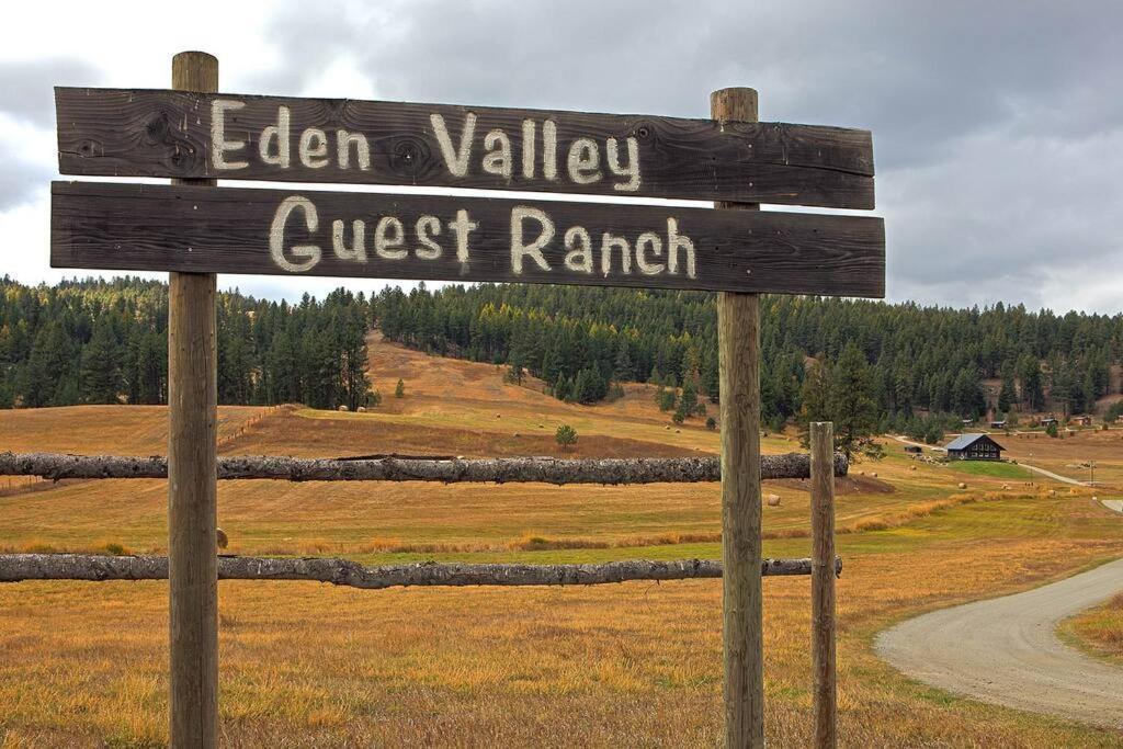 Wilderness Cabin - Eden Valley Oroville Buitenkant foto