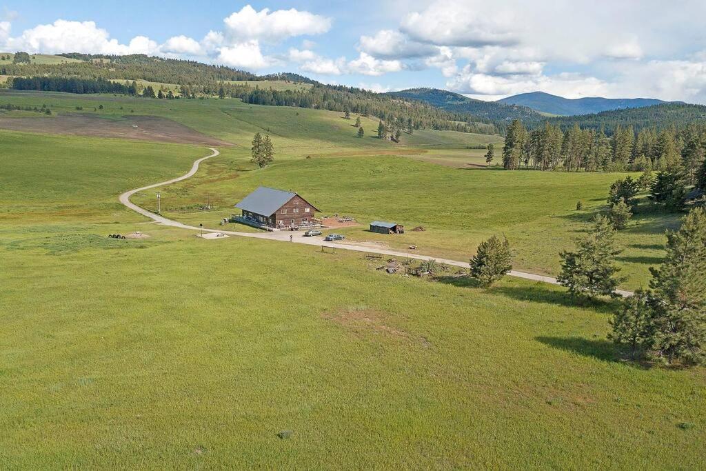 Wilderness Cabin - Eden Valley Oroville Buitenkant foto