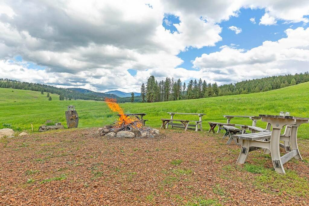 Wilderness Cabin - Eden Valley Oroville Buitenkant foto